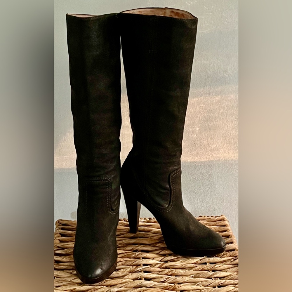 Frye “Harlow” Campus Boots in Charcoal Suede, 8.5M. Like new!